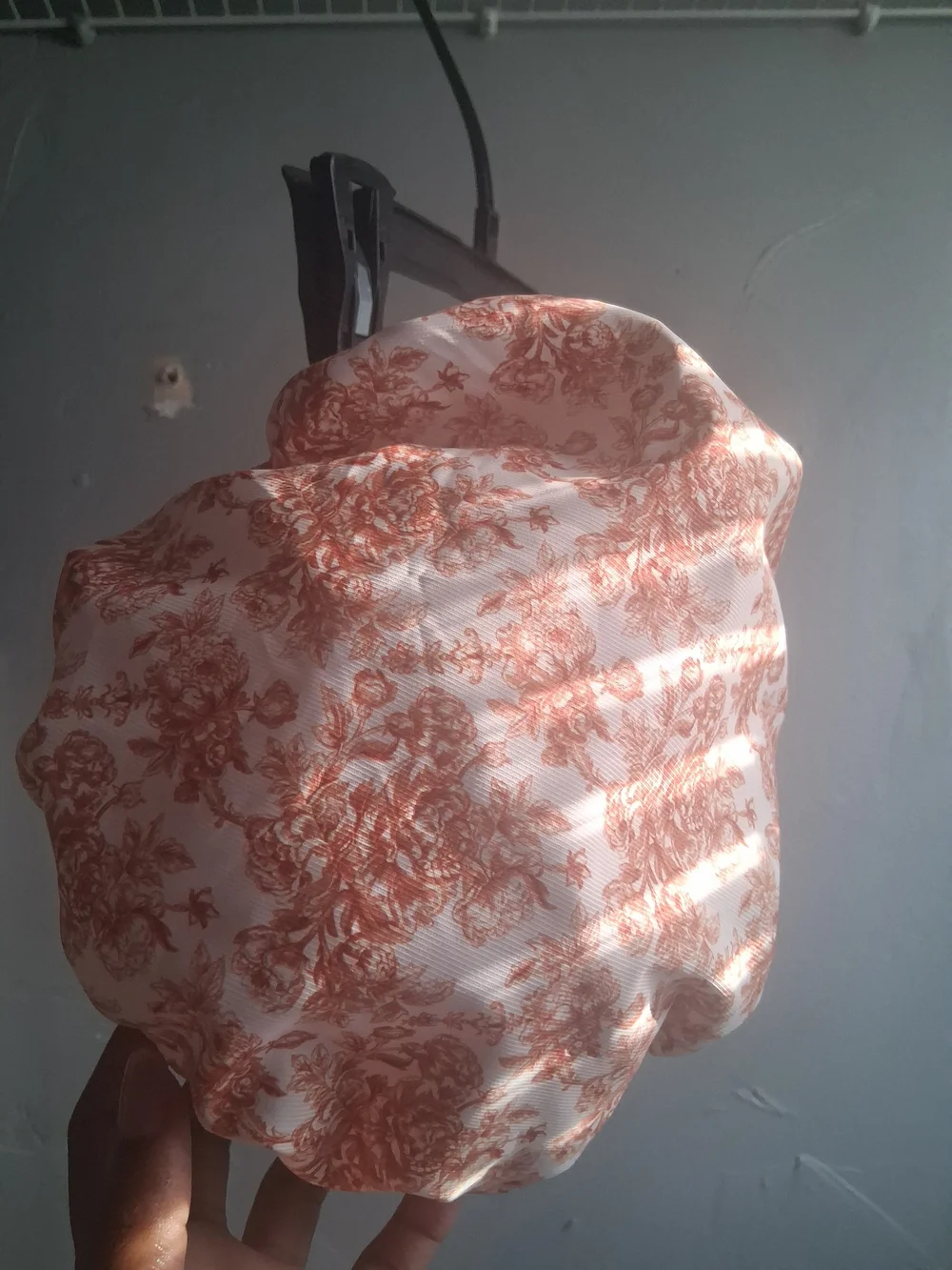 Vintage-Style Shower Cap Brown & Cream Floral